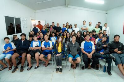Imagem da notícia Câmara Vai à Escola leva educação cidadã a alunos da Escola Manoel de Barros em Chapadão do Sul